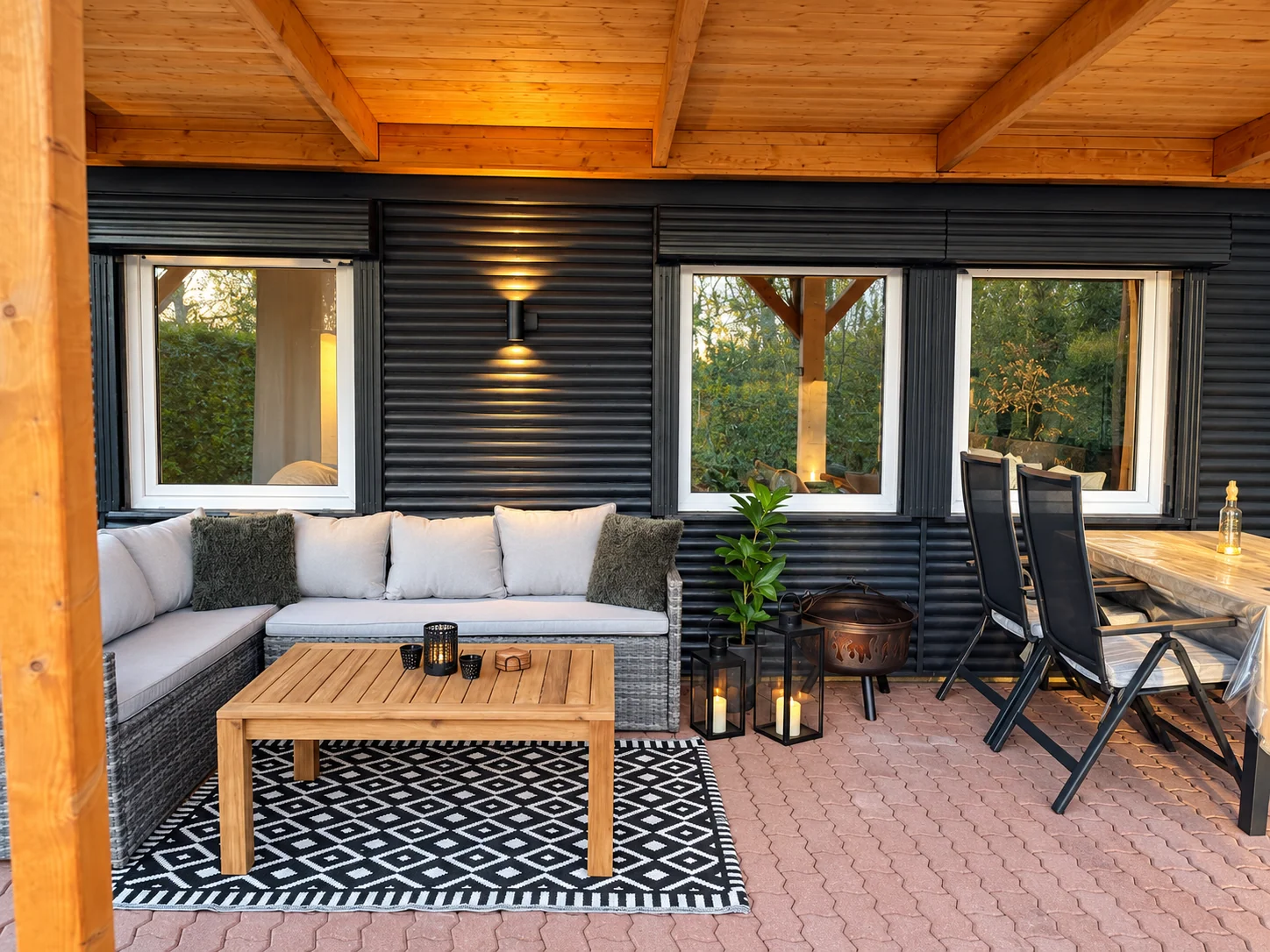 Terrasse von Forest Lodge I